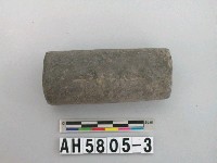 藏品(灰黑色泥質陶管)的圖片